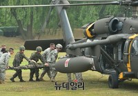 [포토] 첫 실시된 한미연합 군종 야외훈련