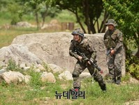 [포토] 중대급 마일즈훈련 실시하는 참가자