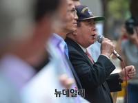 [포토] 북한인권법 제정 촉구하는 이상훈 상임의장