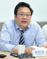 [포토] 우남이승만 제자리를 찾아서 토론회, 사회맡은 현진권 원장