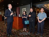 [포토] 메리어트 7개 호텔, '토마스의집' 기부금 전달