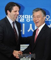 [포토] 국회에서 만난 문재인 대표와 마크 리퍼트 대사