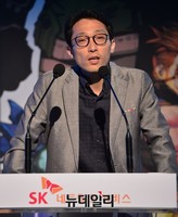 [포토] '지금부터 도넛' 소개하는 김성균 게임사업팀장