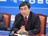 [포토] 모두발언 하는 이종걸 원내대표