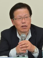 [포토] 바른사회, 광복70주년 연속토론회 개최