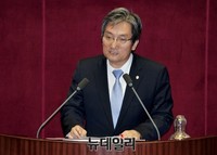 [포토] 산업통상자원위원장 선출 소감 밝히는 노영민 의원