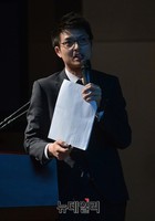 [포토] KBS 보도분석하는 조성호 기자