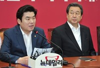 [포토] 청와대 회동결과 발표하는 원유철 원내대표