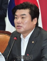 [포토] 모두발언하는 원유철 새누리당 원내대표