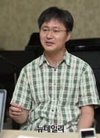 [포토] 창작오페라 '청vs뺑' 작곡가 최현석