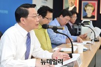 [포토] 그리스 디폴트 관련 토론회 갖는 자유경제원
