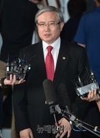 [포토] 방북 소감 밝히는 김성재 김대중평화센터 이사