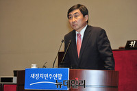 [포토] 모두발언 하는 이종걸 원내대표