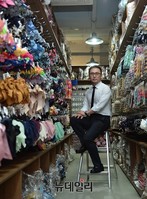 [포토] 못된고양이, NC리테일 양진호 대표