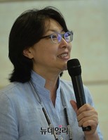 [포토] 소비자 정책포럼, 주제발표하는 최혜경 교수