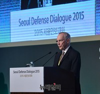 [포토] 기조연설하는 유엔 평화유지활동국 '에드몬드 뮬레'