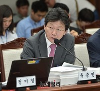 [포토] 질문하는 유승민 의원