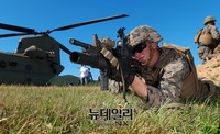 [포토] 美 치누크 헬기와 해병