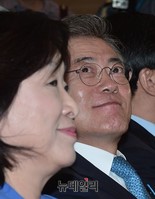 [포토] 창당60주년 기념식 참석한 문재인-심상정 대표