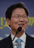 [포토] 신당 창당 계획 밝히는 천정배