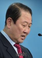 [포토] 새정치민주연합 탈당 선언하는 박주선 의원