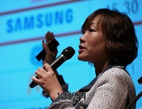 [포토] 칸 광고제, 강연하는 삼성전자 조현주 상무