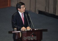 [포토] 질문에 답하는 황교안 국무총리