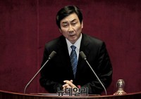 [포토] 발언하는 이종걸 새정치민주연합 원내대표