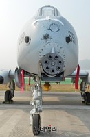 [포토] 30mm기관포 장착된 A-10 썬더볼트 지상공격기