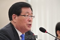 [포토] 법사위 출석한 황찬현 감사원장