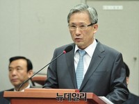 [포토] 업무보고 하는 김관진 국가안보실장