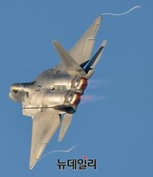 [포토] F-22 랩터 스텔스전투기