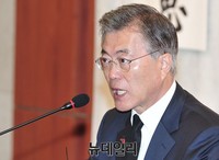 [포토] 발언하는 새정치민주연합 문재인 대표