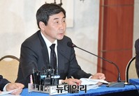 [포토] 모두발언 하는 이종걸 원내대표