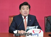 [포토] 발언하는 새누리당 원유철 원내대표