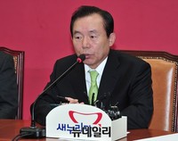 [포토] 발언하는 이인제 최고위원