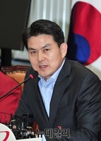 [포토] 발언하는 새누리당 김태호 최고위원