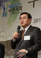 [포토] 수상소감 밝히는 김정훈 의원