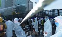 [포토] 마스크-밧줄-쇠파이프, 폭력집회 된 민중총궐기대회