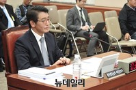 [포토] 인사청문회 참석한 고대영 한국방송공사 사장 후보자