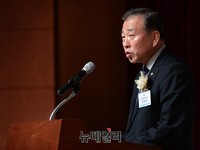 [포토] 공군 학술회의, 개회사하는 이영하 공군역사재단부이사장