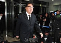 [포토] 김영삼 전 대통령 빈소 찾는 박진 전 의원
