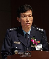 [포토] 항공우주법세미나 기조발표하는 백인주 법무실장