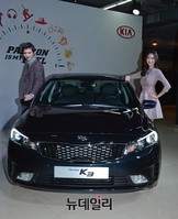 [포토] 연비-가격-디자인 강화한 기아 '더 뉴 K3' 출시