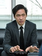 [포토] 정치 비전 밝히는 이종철 전 스토리K 대표