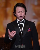 [포토] 영화속의오페라 테너 지명훈