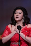 [포토] 오페라 '라 왈리' 노래하는 김지현