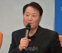 [포토] 테러방지법 토론회, 토론하는 김태우 전 원장
