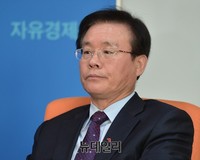 [포토] 테러방지법 토론회에 참석한 유동열 원장