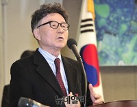 [포토] 축사하는 류근일 뉴데일리 고문